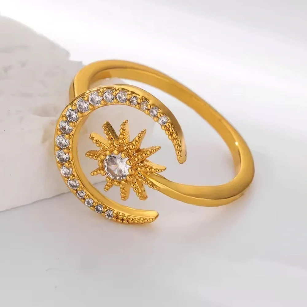 Moonlit Radiance Starburst 18KGold Ring
